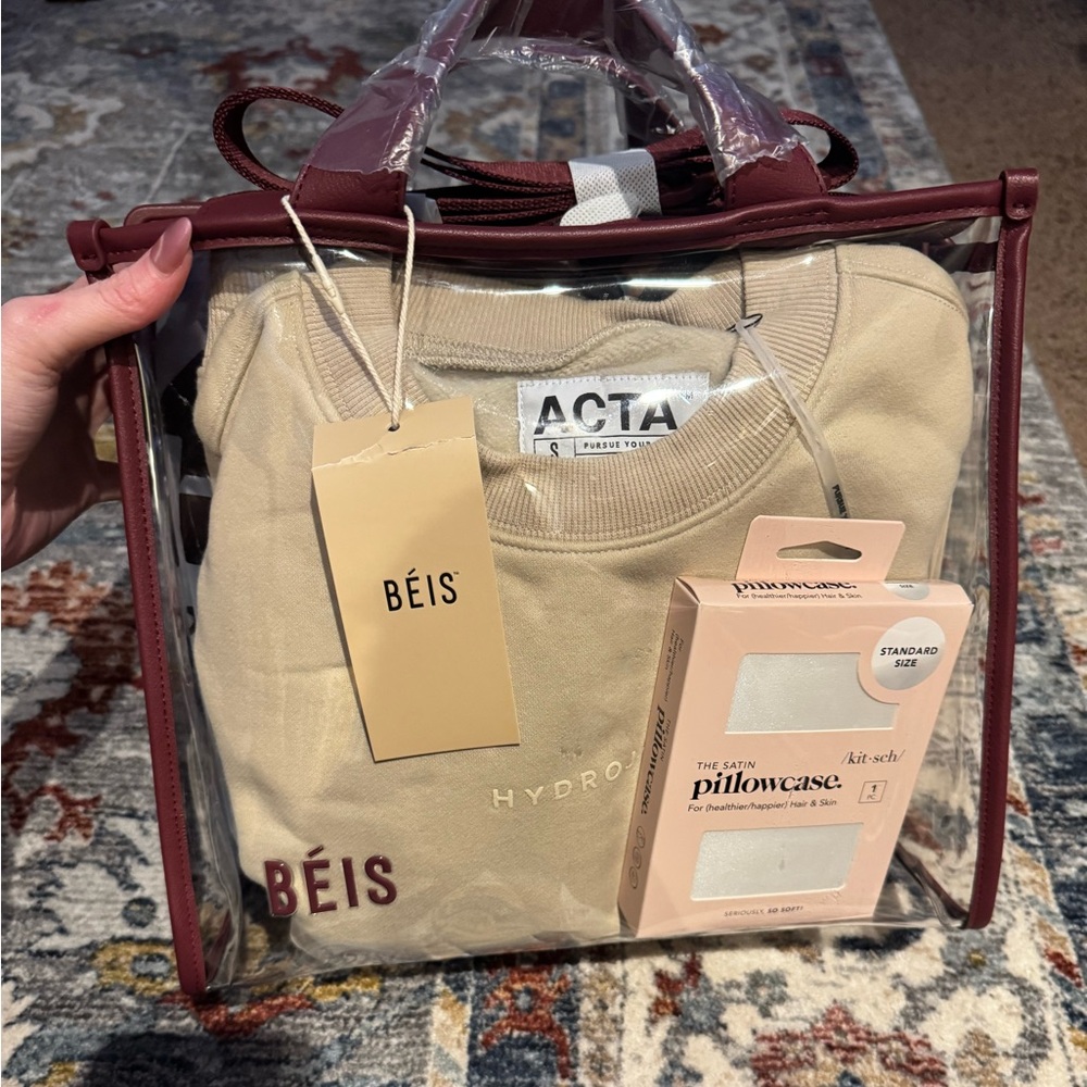 HydroJug x Beis Birthday PR Tote Bag - Small/ Medium - Picture 8 of 9